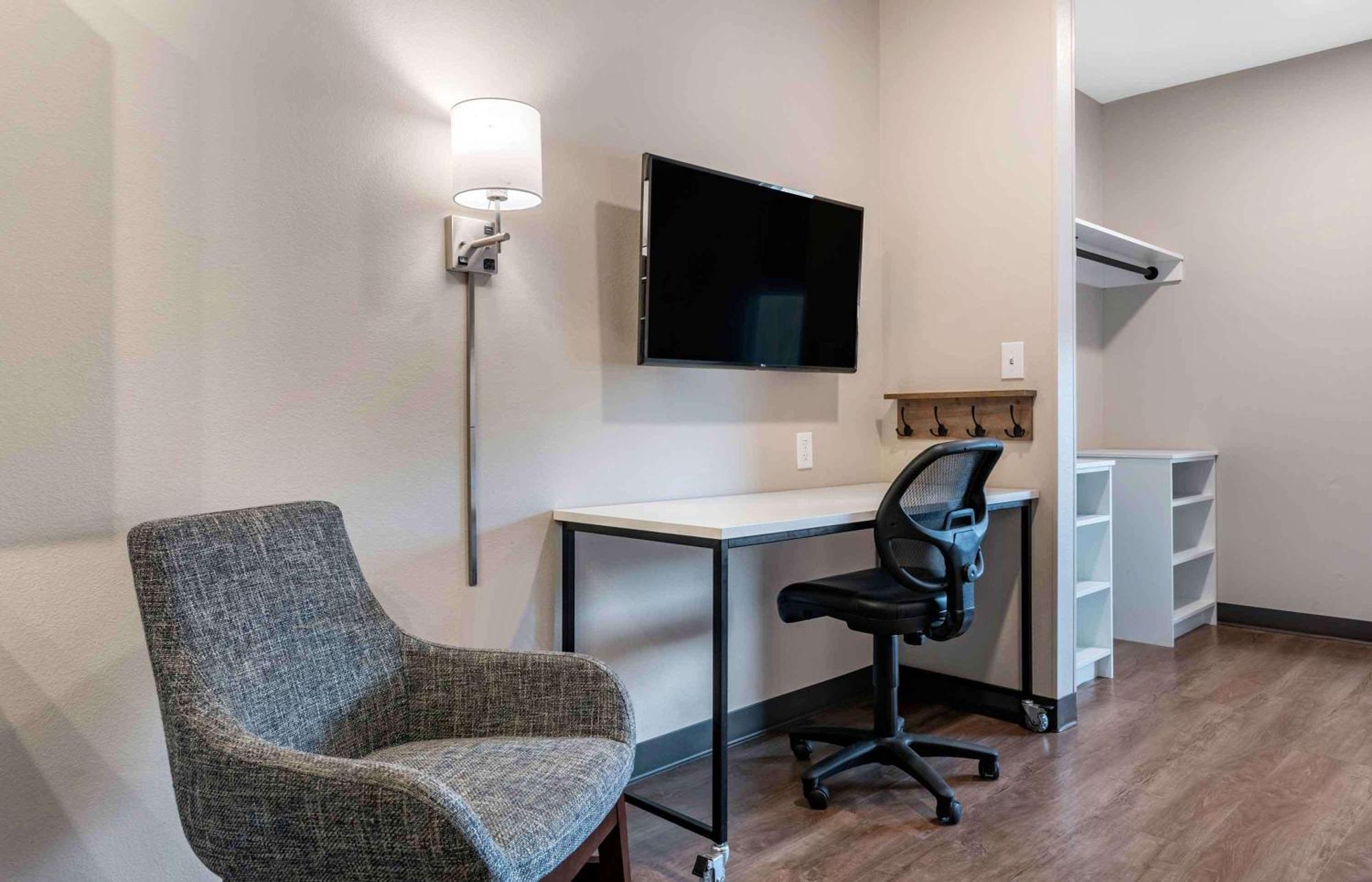 Extended Stay America Premier Suites - Tampa - Fairgrounds - Casino Extérieur photo